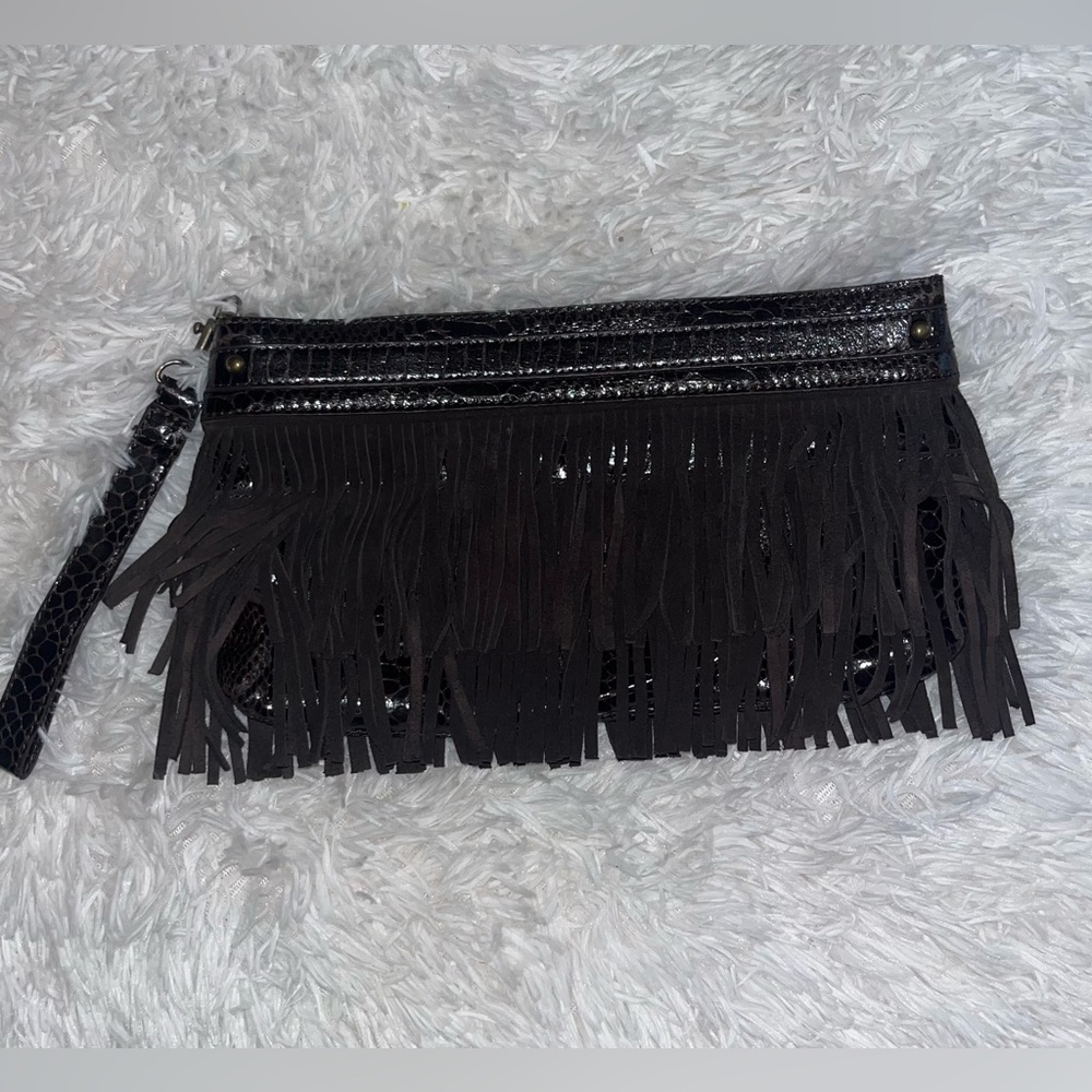 Express Fringe Clutch